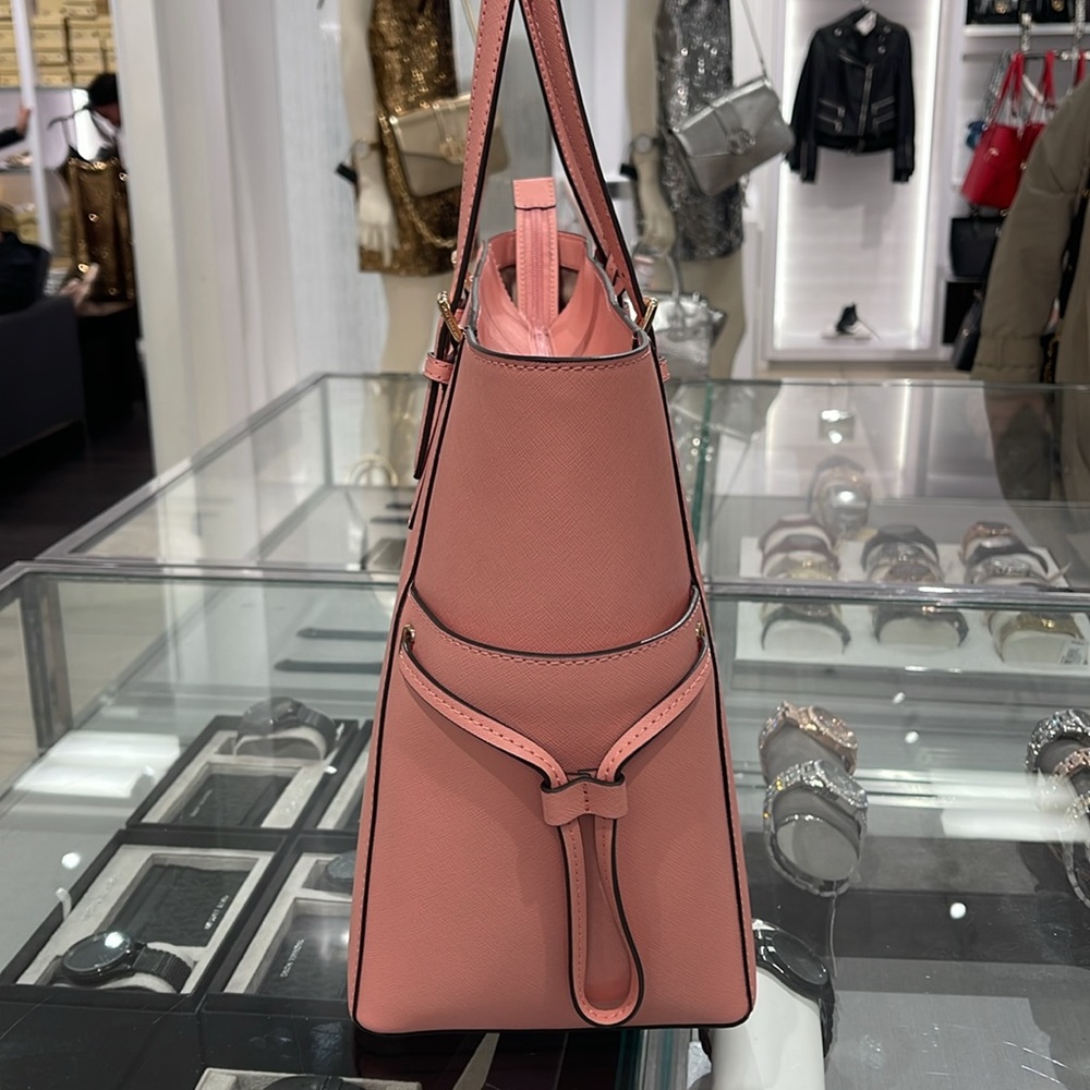 MICHAEL KORS 
Gilly Large Saffiano Leather Tote Shoulder Bag 
Primrose 
NWT - Picture 5 of 16